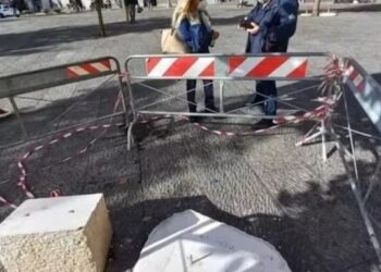 Napoli, vandalizzata la lapide dedicata a Giovanni Falcone e Paolo Borsellino