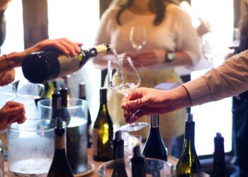 Campania Wine, 7 giorni per celebrare le eccellenze campane, tra seminari e degustazioni