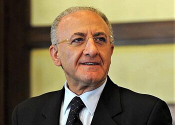 Capodanno in piazza: De Luca pronto a emettere nuove ordinanze