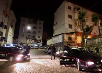 Napoli, a setaccio il quartiere di Ponticelli: Un arresto e una persona denunciata a piede libero