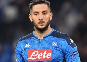 Manolas in partenza per la Grecia, fermato a Capodichino dalla Guardia di Finanza