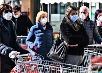 Il virus non risparmia la Vigilia di Natale: oggi 4.541 contagi in Campania