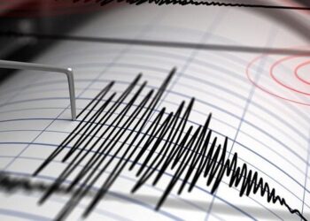 Scossa di terremoto in Lombardia di magnitudo 4.4: tanta gente in strada a Milano