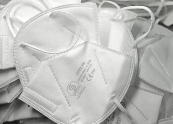 Mascherine Ffp2, in farmacia al prezzo di 75 centesimi l’una, raggiunto l’accordo