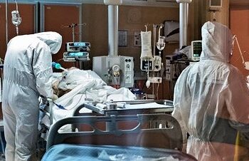 Contagi fuori controllo in Campania: oggi più di 30mila positivi e 20 decessi