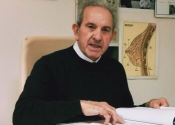 Arrestato il medico no vax: prescriveva cure alternative, morto paziente di 53 anni residente nel Casertano