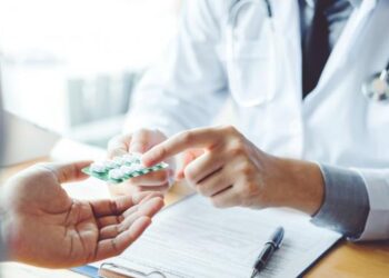 Via libera alla vendita del Paxlovid: Pillola anti Covid di Pfizer