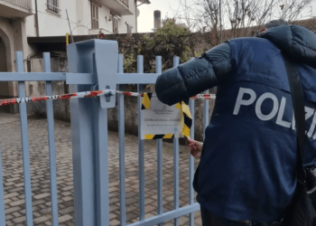 Ville e auto di lusso ma risultava povero per il Fisco: sequestro di 15 Mln a imprenditore edile della Provincia di Napoli (Video)