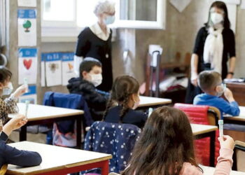 Covid e scuola, De Luca al Governo: “in Campania 25.745 positivi in età scolastica” in una settimana