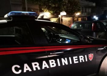 Aversa, rapinato noto bar in città: indagano i carabinieri