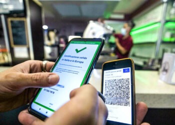 Covid, Draghi firma il nuovo Dpcm: ecco dove non servirà il Green Pass dal 1° febbraio