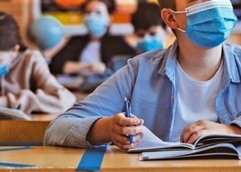 Riparte la scuola in Campania: 45mila alunni assenti e 2mila classi in dad