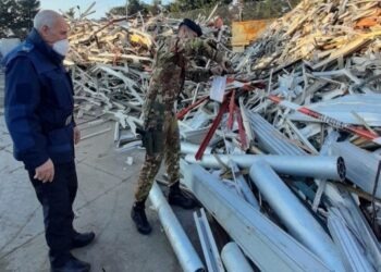 Tra le province di Napoli e Caserta, contrasto ai roghi: numerosi sequestri e 58mila euro di sanzioni (Foto)