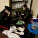 Bagnoli, scoperto arsenale di armi e droga tra i contatori in un’area condominiale (Foto)