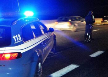 Ennesimo schianto sulla Domiziana: il bilancio è di due feriti