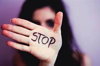 “Questo non è amore”: Frattamaggiore contro la violenza sulle donne