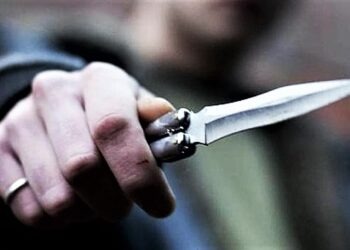 Casagiove, rapinò un negozio per bambini armato di coltello: arrestato