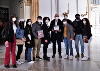 I “Giovani ortesi” incontrano il direttore Mario Epifani al Palazzo Reale di Napoli