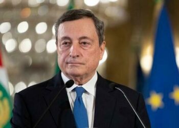 Decreto Covid. Green pass illimitato e nuove regole su dad e quarantena a scuola: ecco le misure