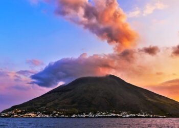 Stromboli, è giallo sul giovane napoletano scomparso sull’isola