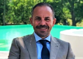 Orta di Atella, mozzarelle in cambio di voti: l’ex sindaco Villano citato in giudizio