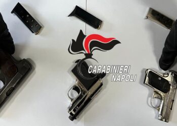 Controlli dei carabinieri: trovate armi e munizioni a Caivano