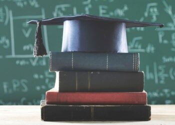 Università, via libera alla doppia laurea: ci si potrà iscrivere a due facoltà