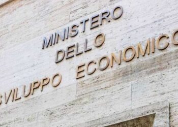 Contributi a fondo perduto per il commercio al dettaglio: chi ne ha diritto e come richiederlo