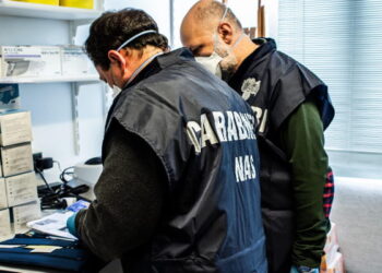 Farmaci rubati da dipendenti infedeli e rivenduti in nero: Scattano gli arresti in provincia di Caserta