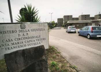 Violenze nel carcere di S. Maria Capua Vetere, chiesto giudizio per 107 imputati