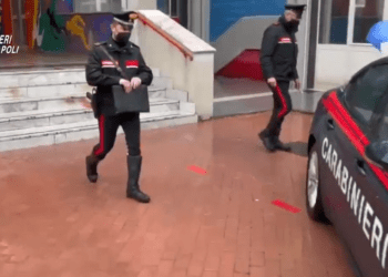 Torre Annunziata, furti ai danni degli Istituti Scolastici “De Chirico” e “Leopardi”: un arresto (Video)