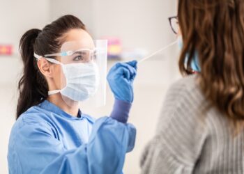 Aggiornamento Covid nel Casertano, oggi 1.206 contagi e zero decessi: bollettino di mercoledì 7 aprile 2022