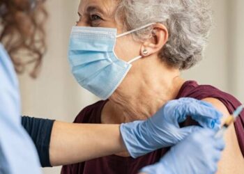 Vaccino. Via libera in Italia alla quarta dose: per chi e quando è indicato il richiamo