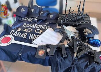 Blitz della Polizia, trovate armi pronte a sparare: arrestato un 35enne di Casandrino (Foto)