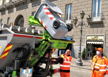 Concorso Asia Napoli 2022, da oggi parte la selezione per 500 nuovi operatori ecologici: Bando on line