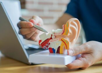 Straordinario intervento effettuato negli Stati Uniti: primo orecchio stampato in 3D con cellule umane