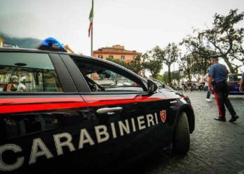 Colpisce al volto un carabiniere: 23enne di Villaricca denunciato. Si giustifica “ero curioso di vedere la reazione”