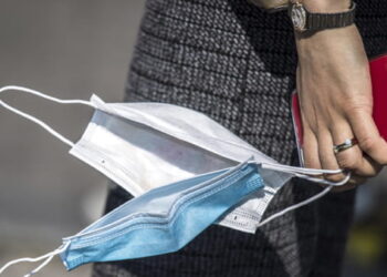 Mascherine, stop obbligo da oggi 15 giugno: le nuove regole