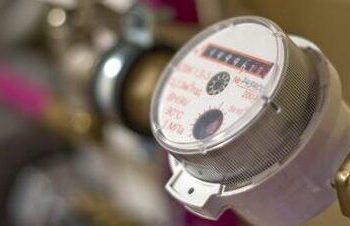 Napoli, l’ABC installerà 30mila contatori dell’acqua digitali: addio truffe