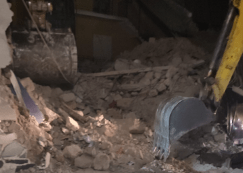 Casaluce, tragedia sfiorata, crollano due case: fortunatamente nessuna vittima