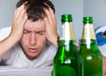 È arrivata la prima pillola ‘anti sbornia’: come funziona e quanto costa