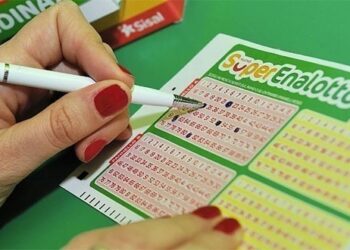 Superenalotto, in palio il jackpot più alto della storia: 231,8 milioni