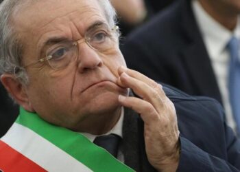 Casal di Principe, truffa in Comune, i nomi dei 44 indagati: coinvolti anche il sindaco Renato Natale e assessori