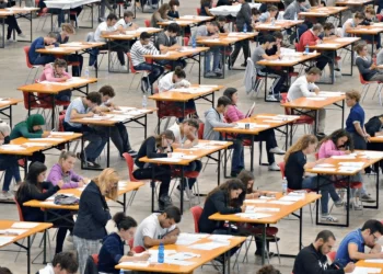 Concorso all’Agenzia delle Entrate, 900 posti a tempo indeterminato: Date e requisiti