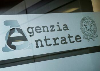 Cartelle esattoriali, al vaglio un maxi sconto fino all’80% per i debiti sotto i 3.000 euro