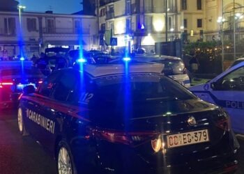 Sant’Antimo, nella notte blitz dei carabinieri e Polizia Municipale: setacciate le zone della movida