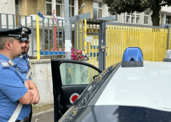 Professore ucciso nel cortile della scuola di Melito: c’è un sospettato