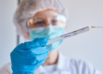 Aggiornamento Covid, i contagi risalgono, anche se di poco: oggi 282 casi