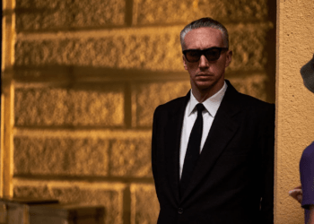 Prime immagini del film dedicato a Enzo Ferrari, interpretato da Adam Driver nel ruolo del Drake