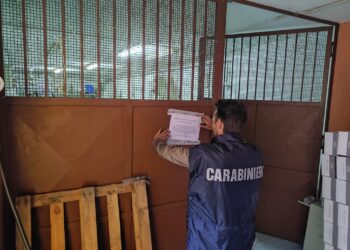 Aversa, sequestrato calzaturificio abusivo: sanzione da oltre 7400 euro (Foto)